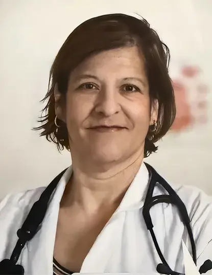 Laura  Macias - El Yamany Photo
